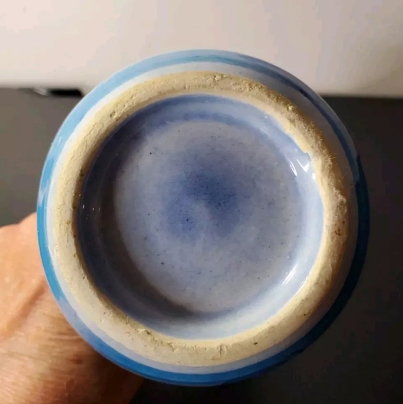 Vintage Tonala Gray and Blue Vase Bird Design Ruffled Rim 6.5 in Tall - Picture 6 of 9